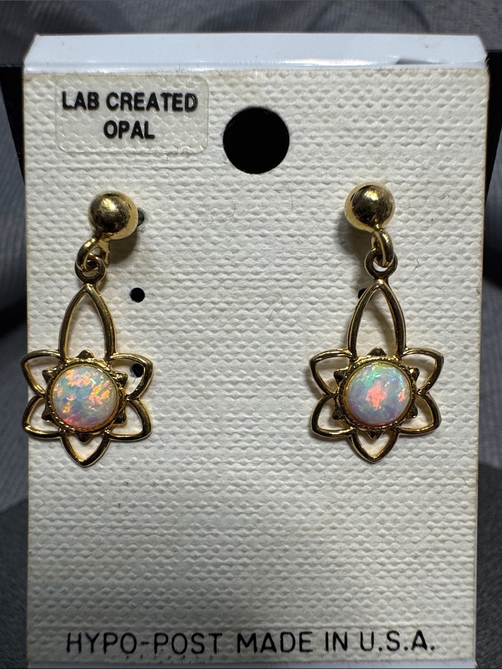 Source Unknown Gold Tone Flower Drop Earrings with Iridescent Opal